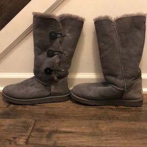 Charcoal Bailey Button UGGS